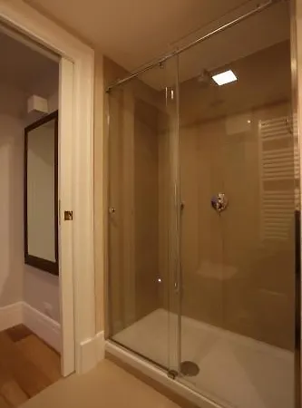 Hotel La Dimora Dei Reali *